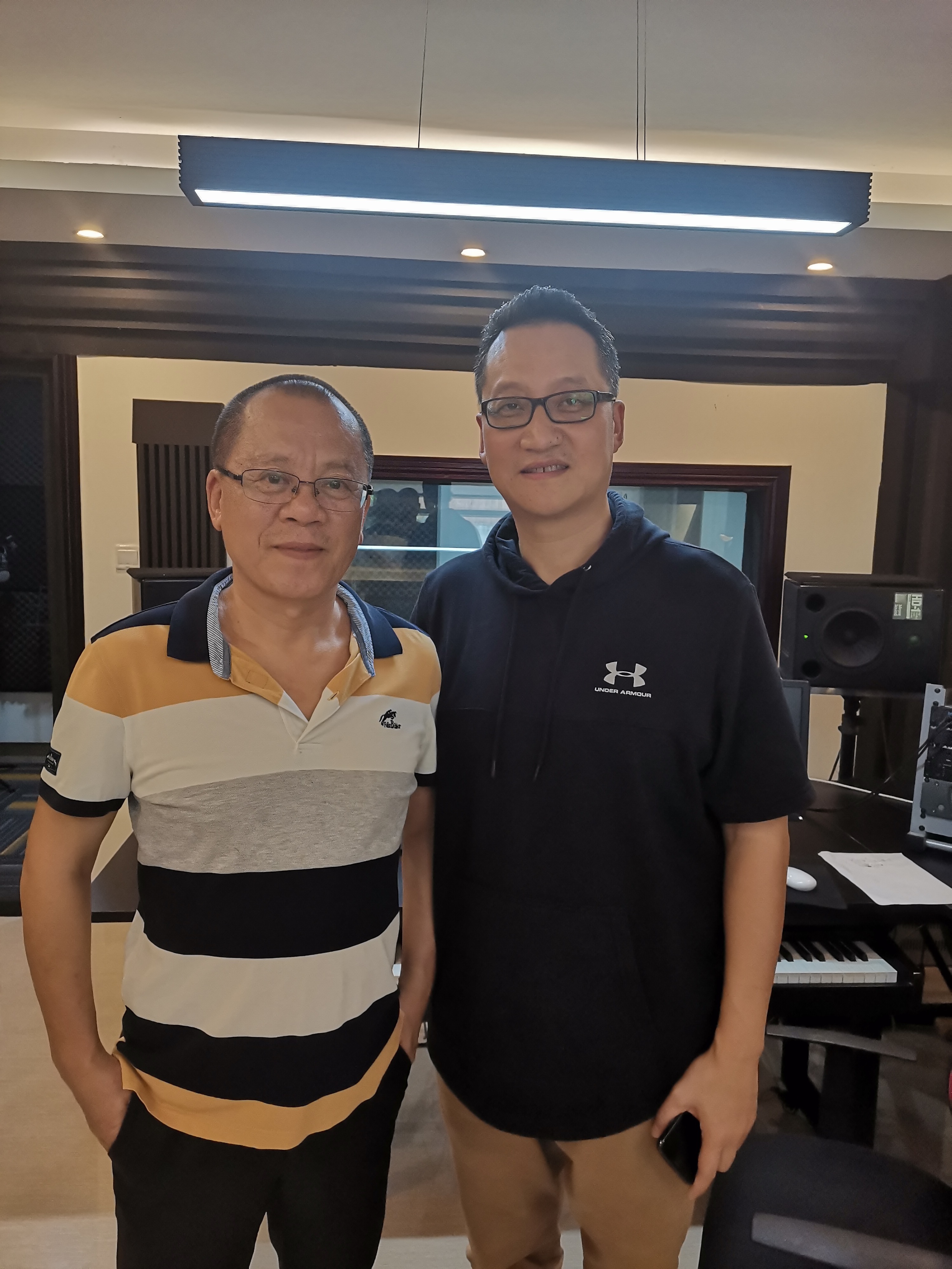 金秋枫叶红，合作续新篇